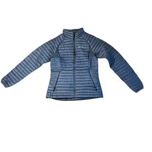 Eddie Bauer women’s lightweight quilted puffer jacket in gray, size Small